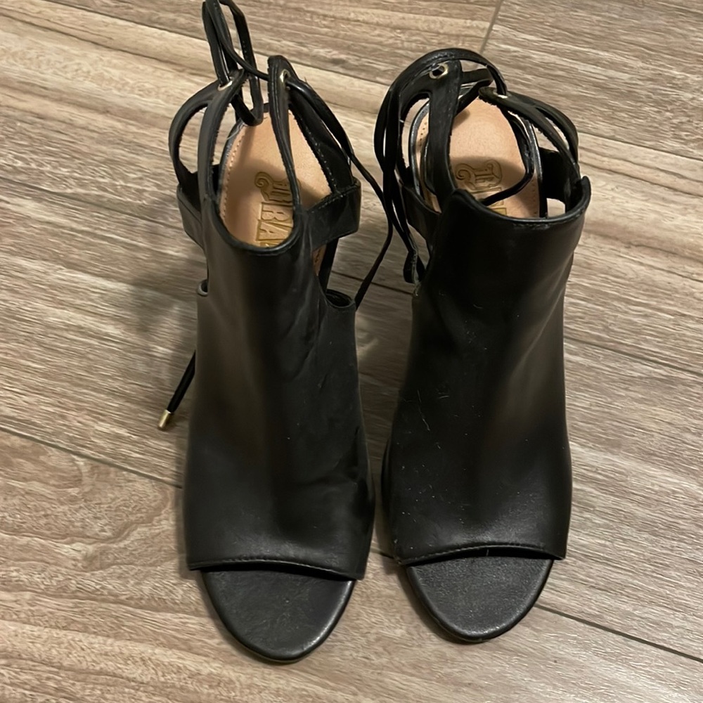 Black winter/fall heels
